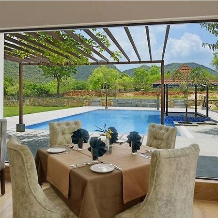 Dabok The Hunting Lodge Resort Udaipur - Villas & Pool מראה חיצוני תמונה