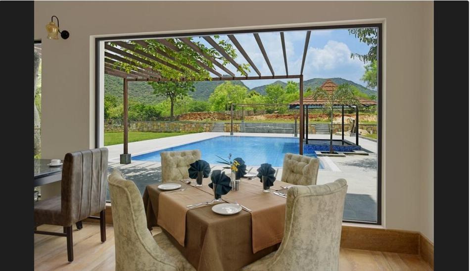 Dabok The Hunting Lodge Resort Udaipur - Villas & Pool מראה חיצוני תמונה